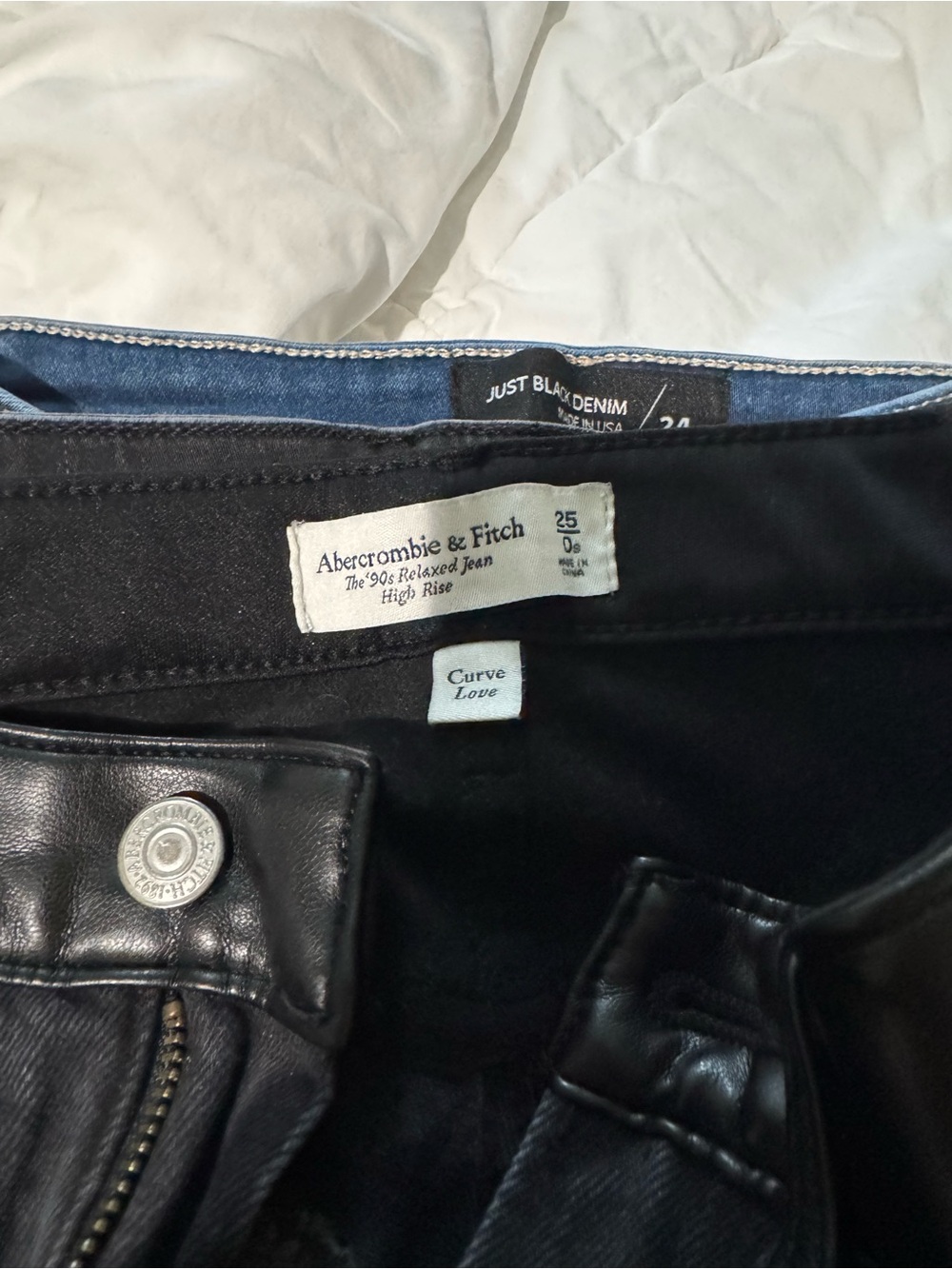 Abercrombie & Fitch Women's High-Rise Relaxed Jeans - Black